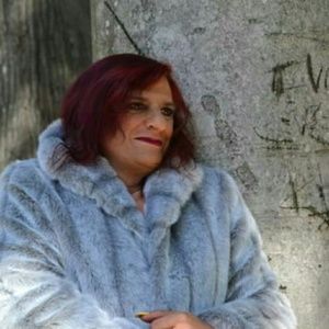 Meet your Posher, Isabella